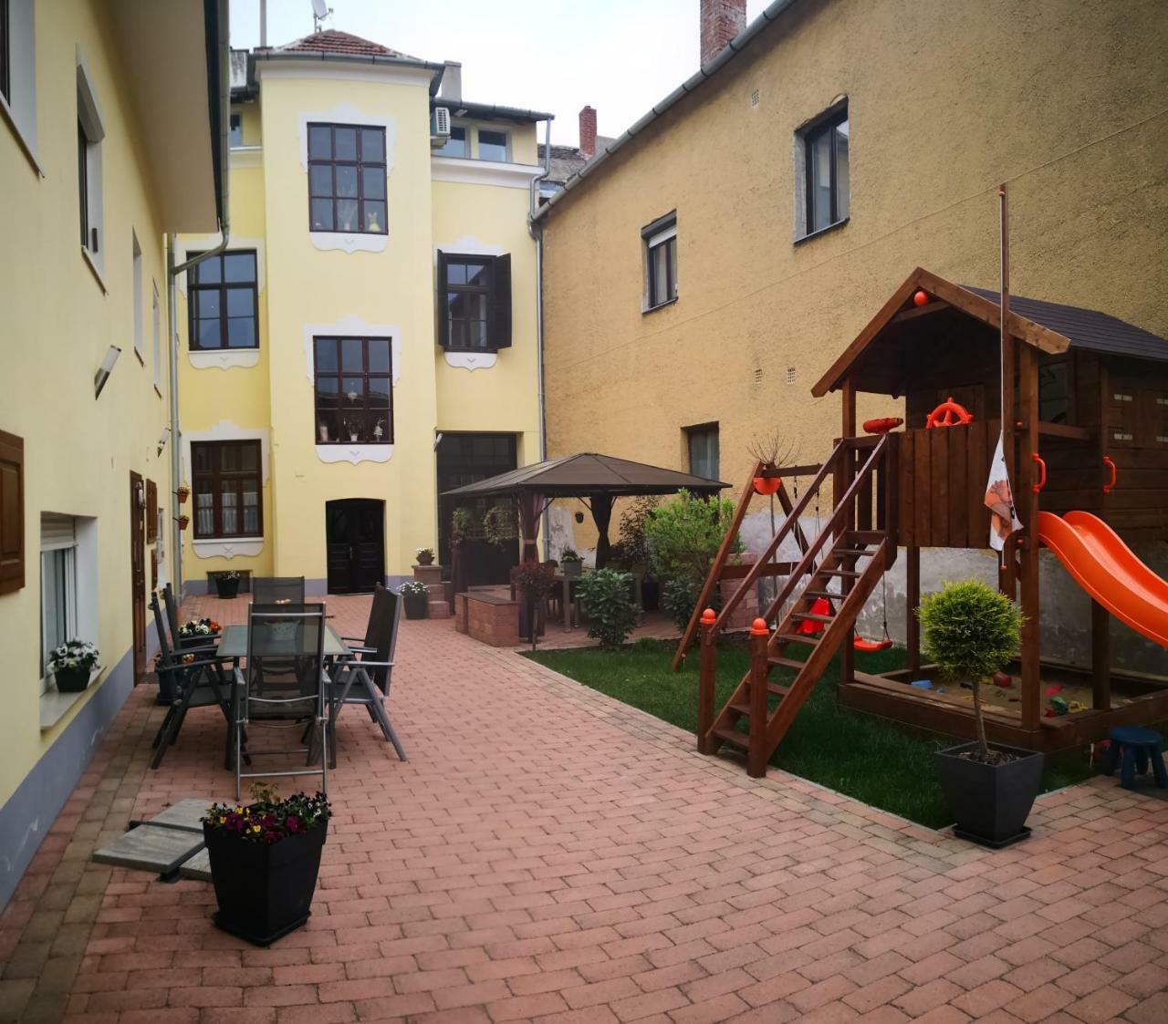 Korzo Apartman Kőszeg Eksteriør billede